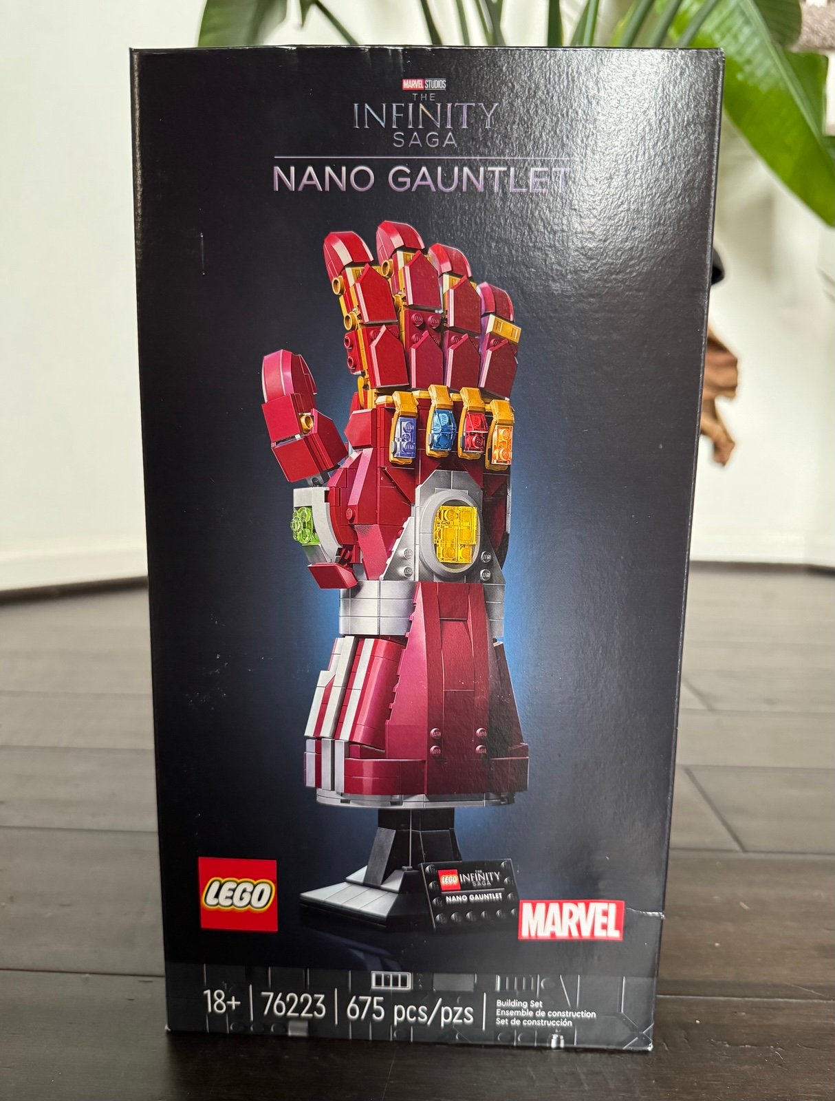 LEGO Marvel Nano Gauntlet 76223 Infinity Saga BRAND NEW SHIPS NOW