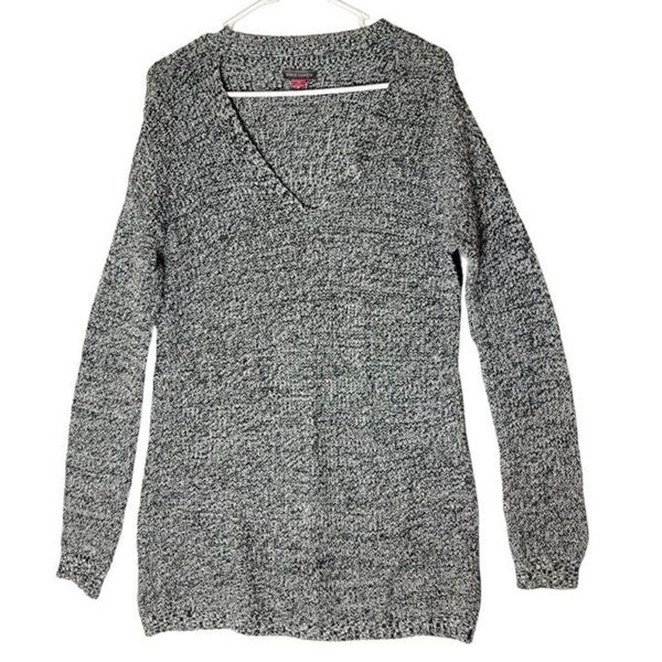 Vince Camuto Tunic Sweater Womens M Marled Knit Gray Keyhole Vneck Stretch