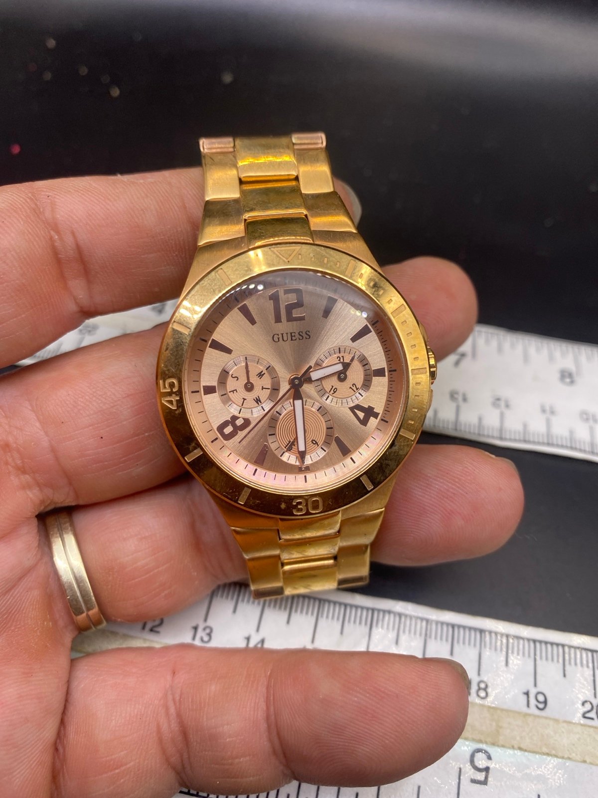 Guess U13624L1 watch for women