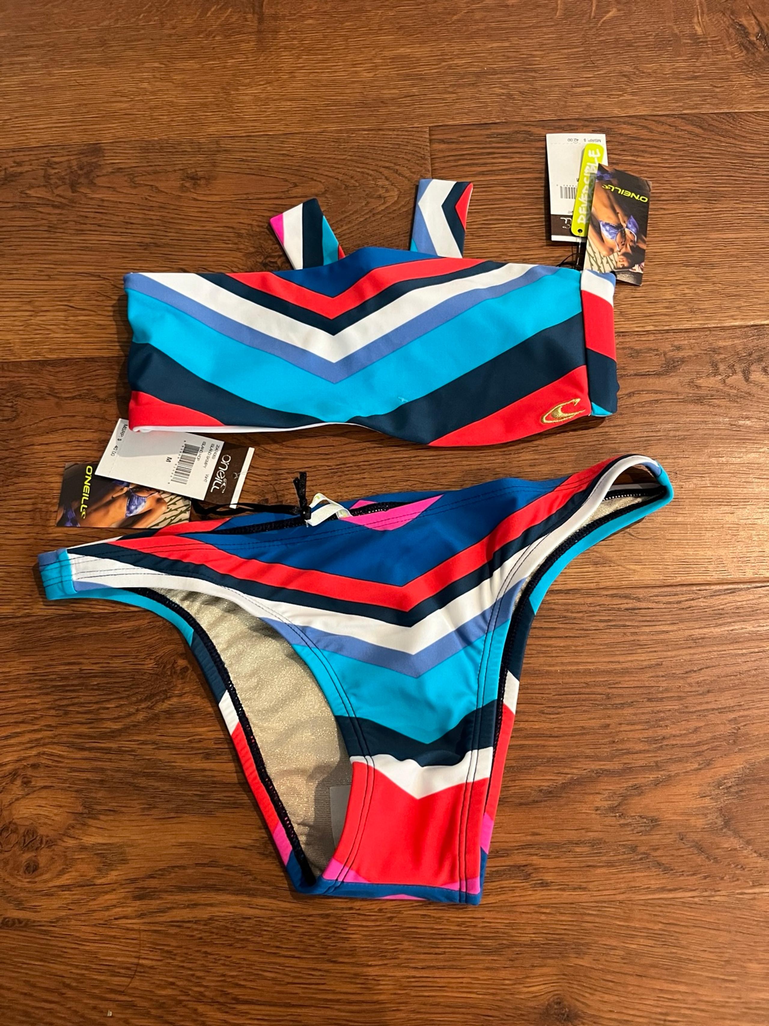 New with tags O’Neill Women Bikini Size M Island collection  Retails $78