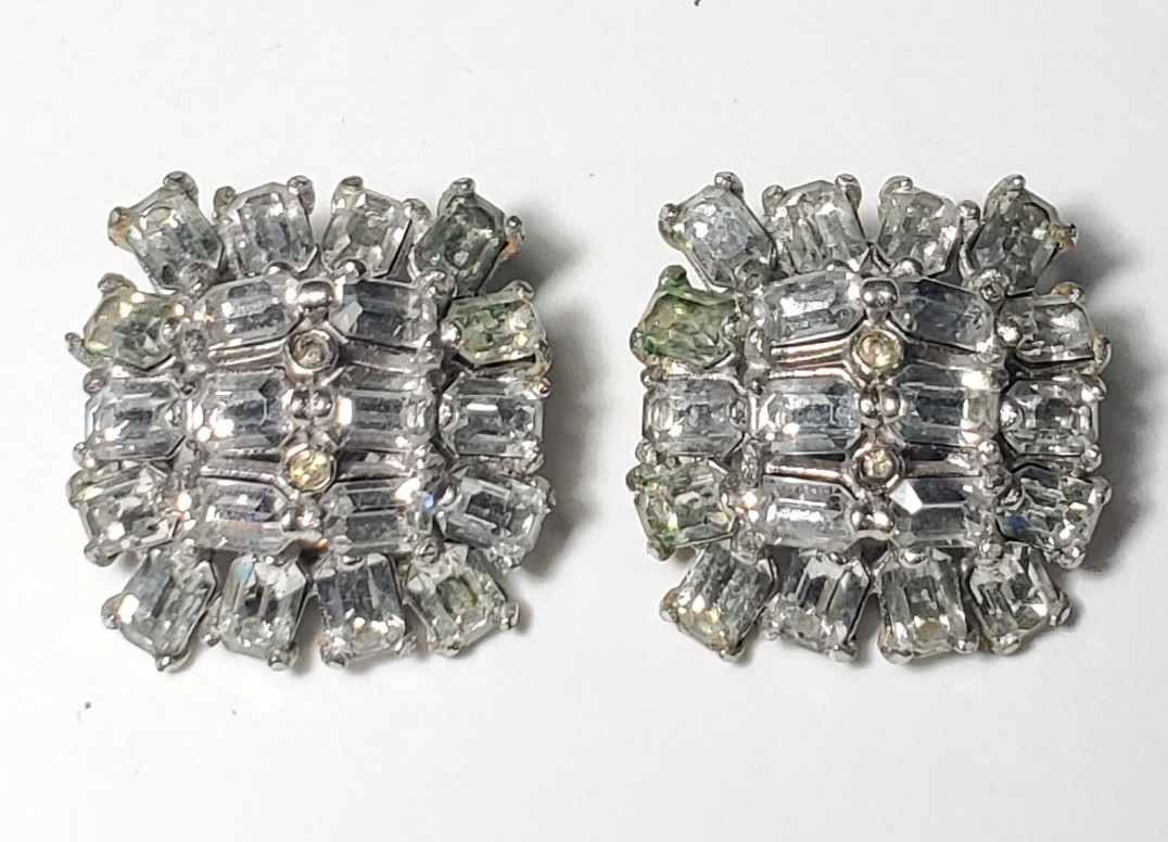 Vintage Signed Hollycraft Clear Rhinestone Silver Tone Clip Earrings