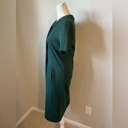 Item photo preview #3
