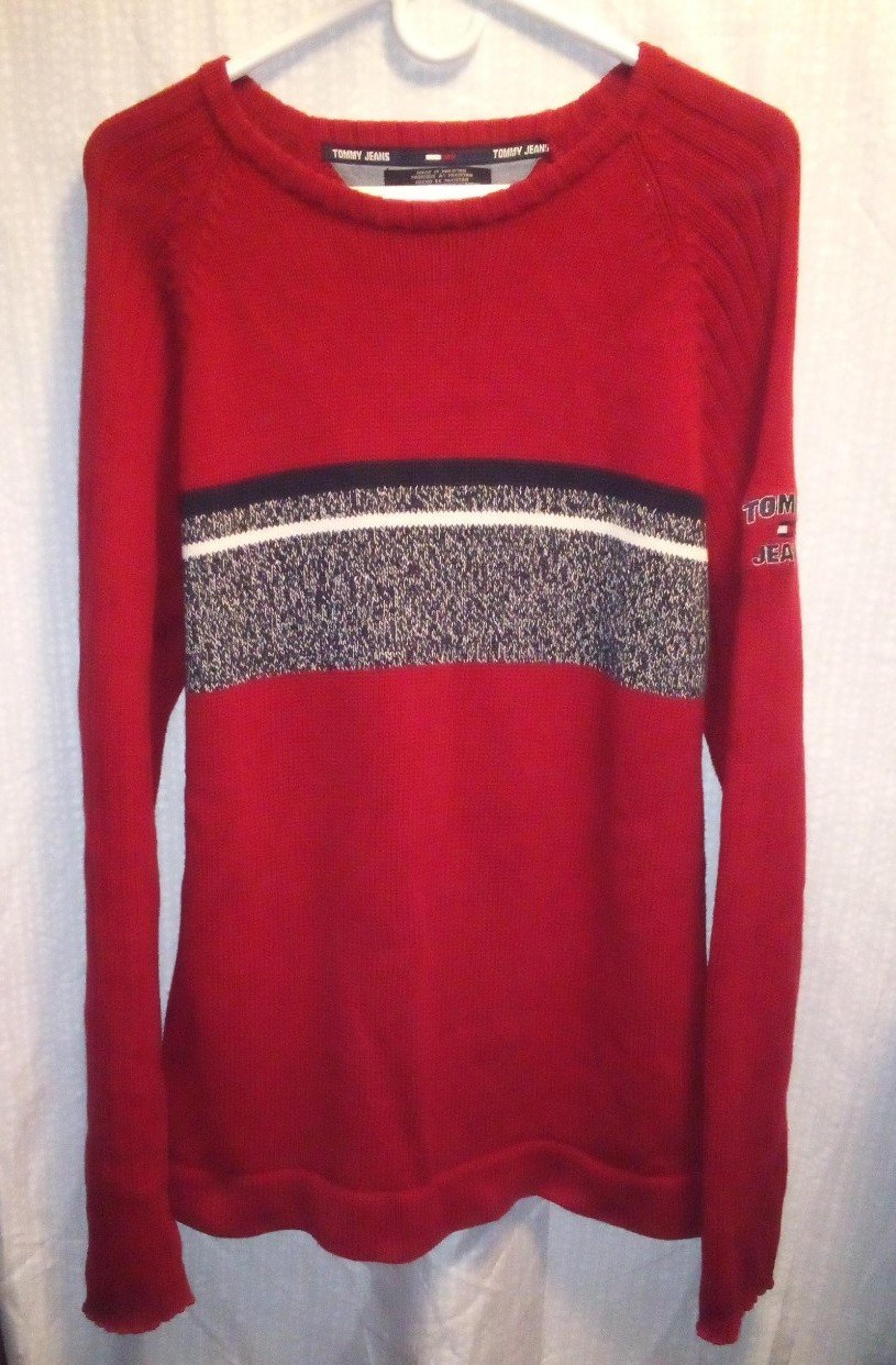 Sweaters For Men Crew~Neck/Indie~Knit•Size Medium•(Vintage 2002') - Tommy Hilfiger