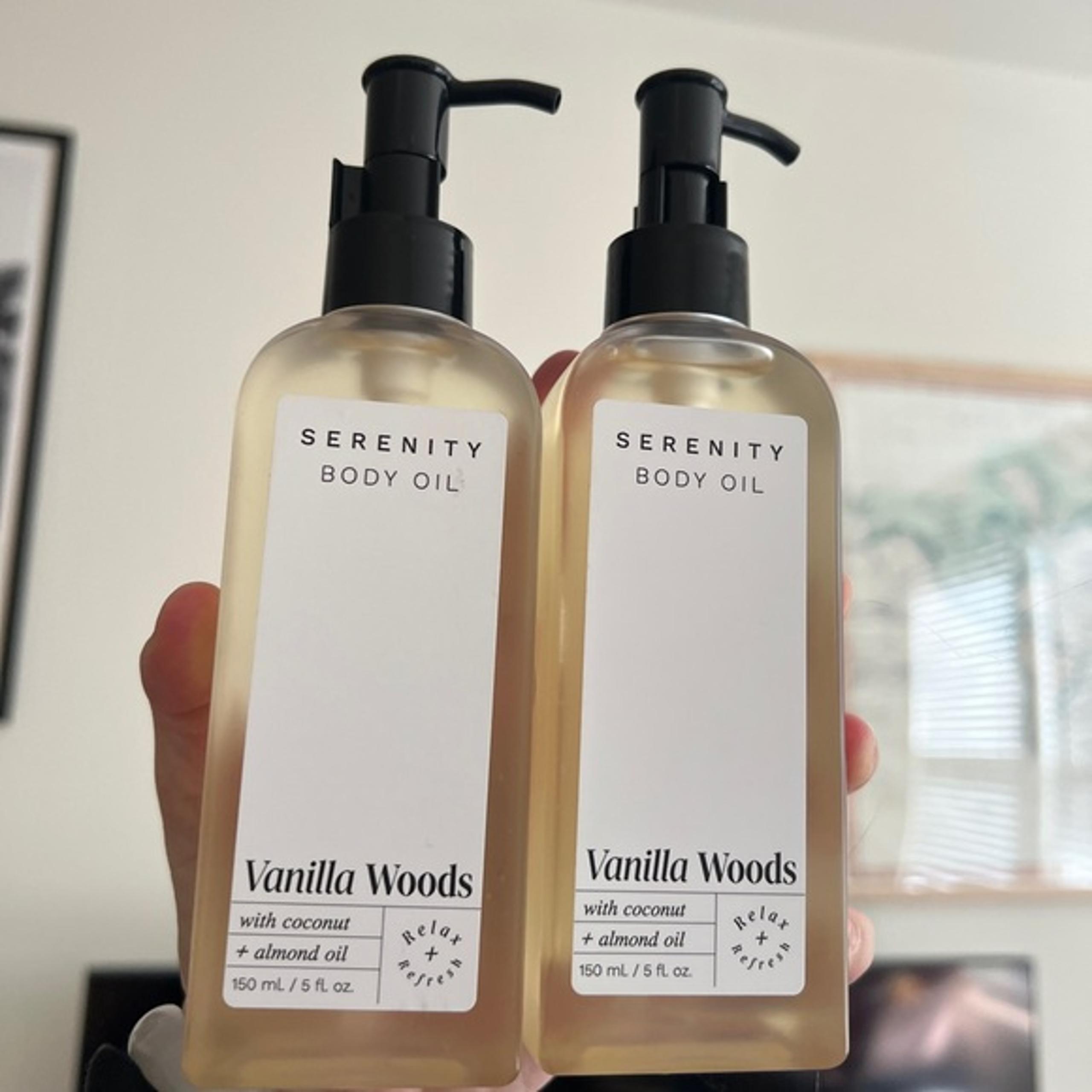 2X Serenity Vanilla Woods Body Oil, 5 floz