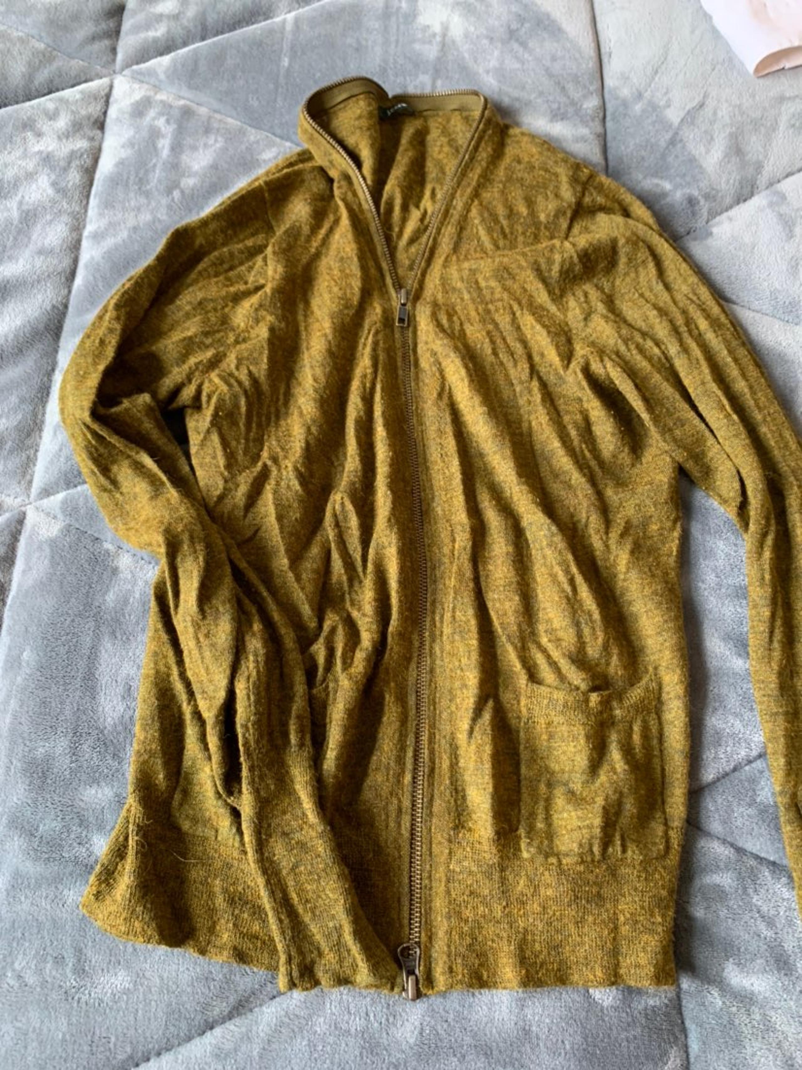 zip up hoodie