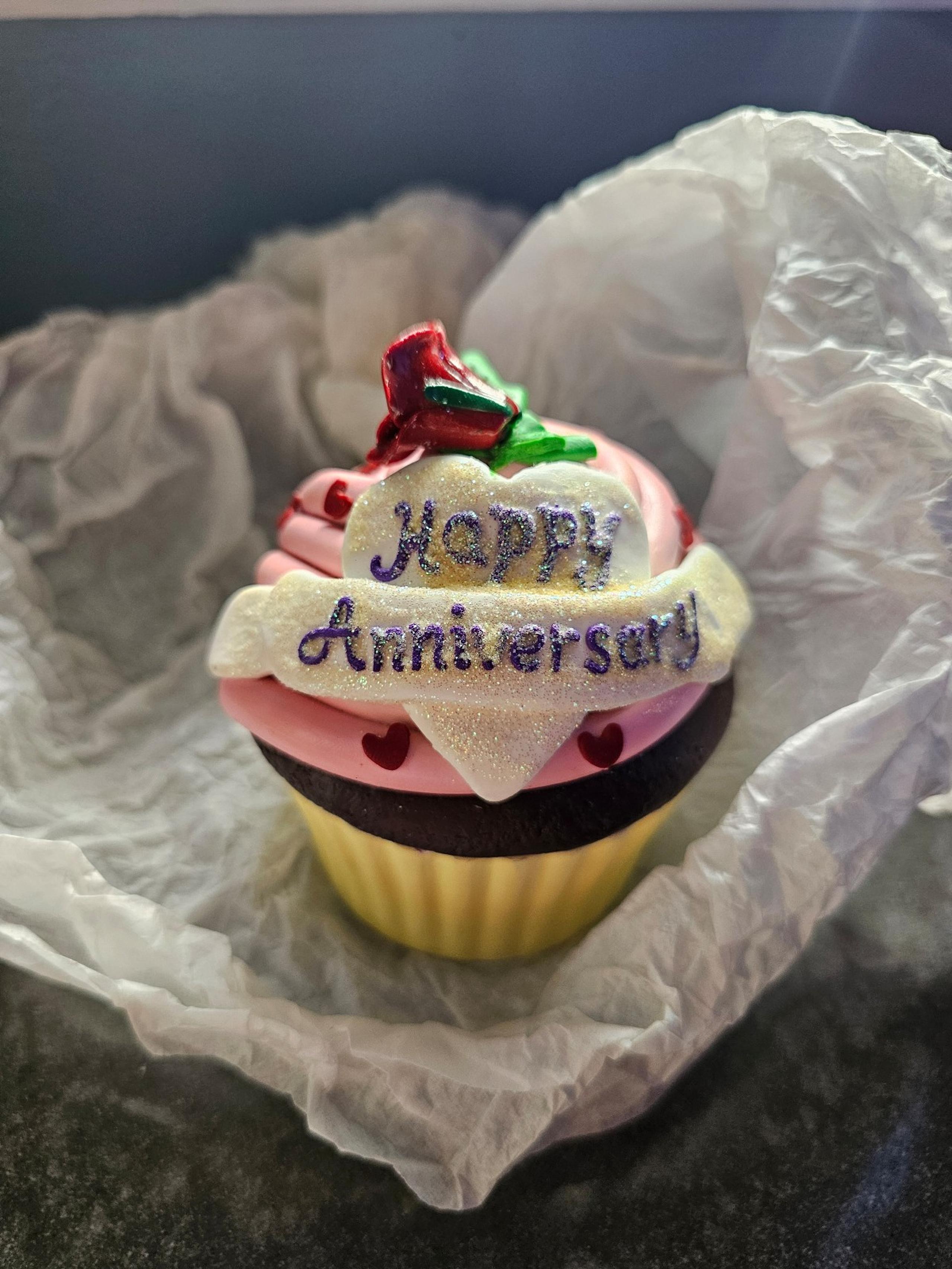 Ganz happy anniversary cupcake ceramic tin