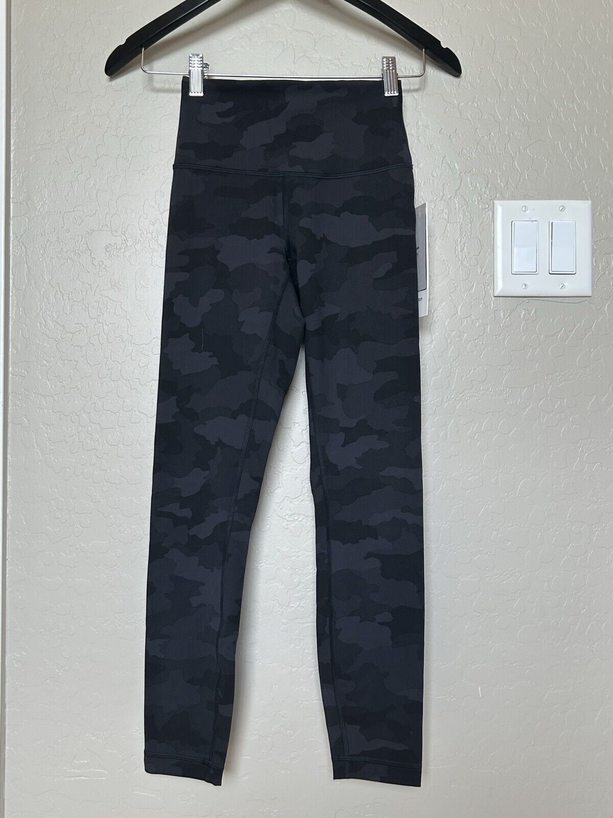 NWT98 Lululemon Wunder Train HR Tight 25 Contour Fit - H3DC - Size 4