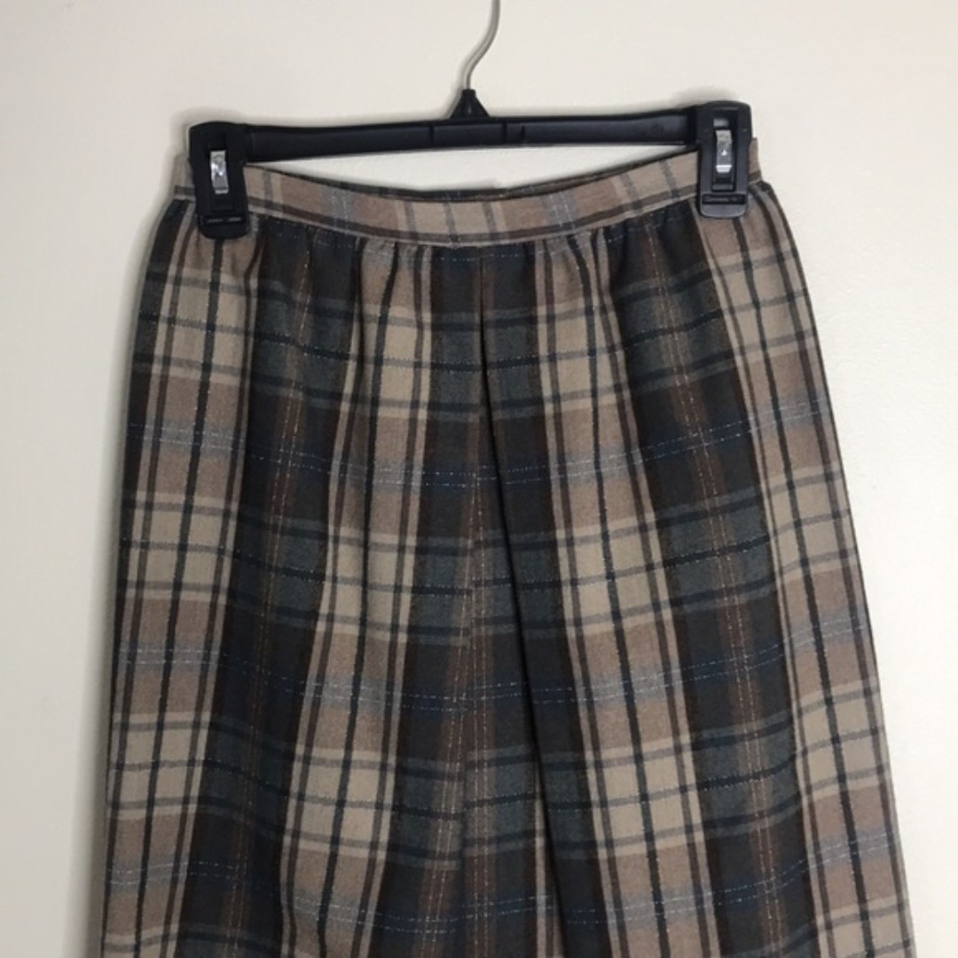 Vintage tica ladies plaid wool skirt size 8