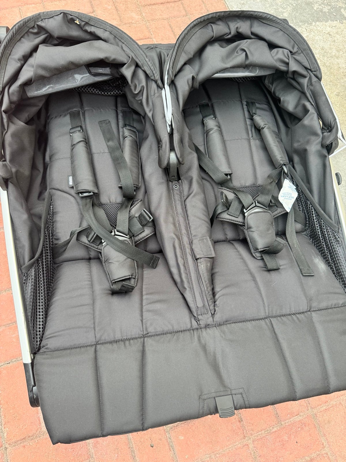 Thule Urban Glide Double Jogging Stroller