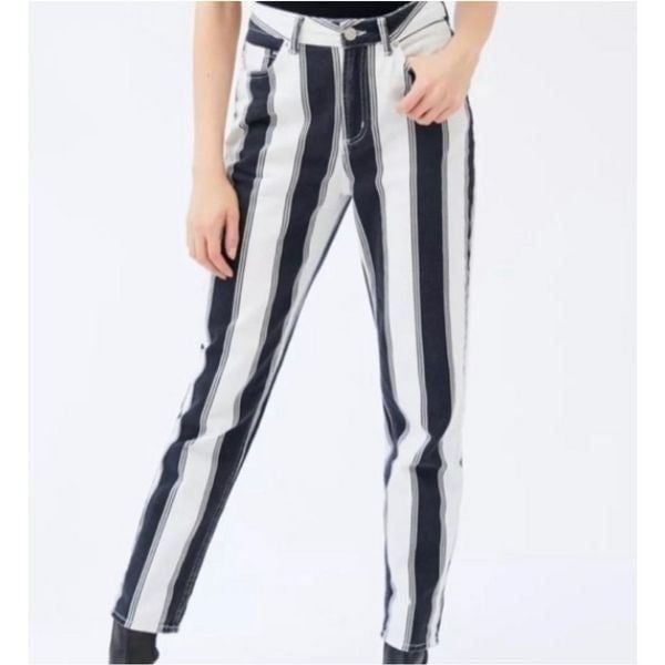 BDG Urban Outfitters BDG Striped Mom Jeans sz W27