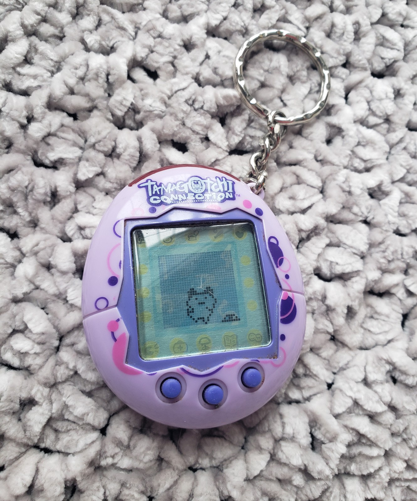 Tamagotchi Connection V2 2004 Purple