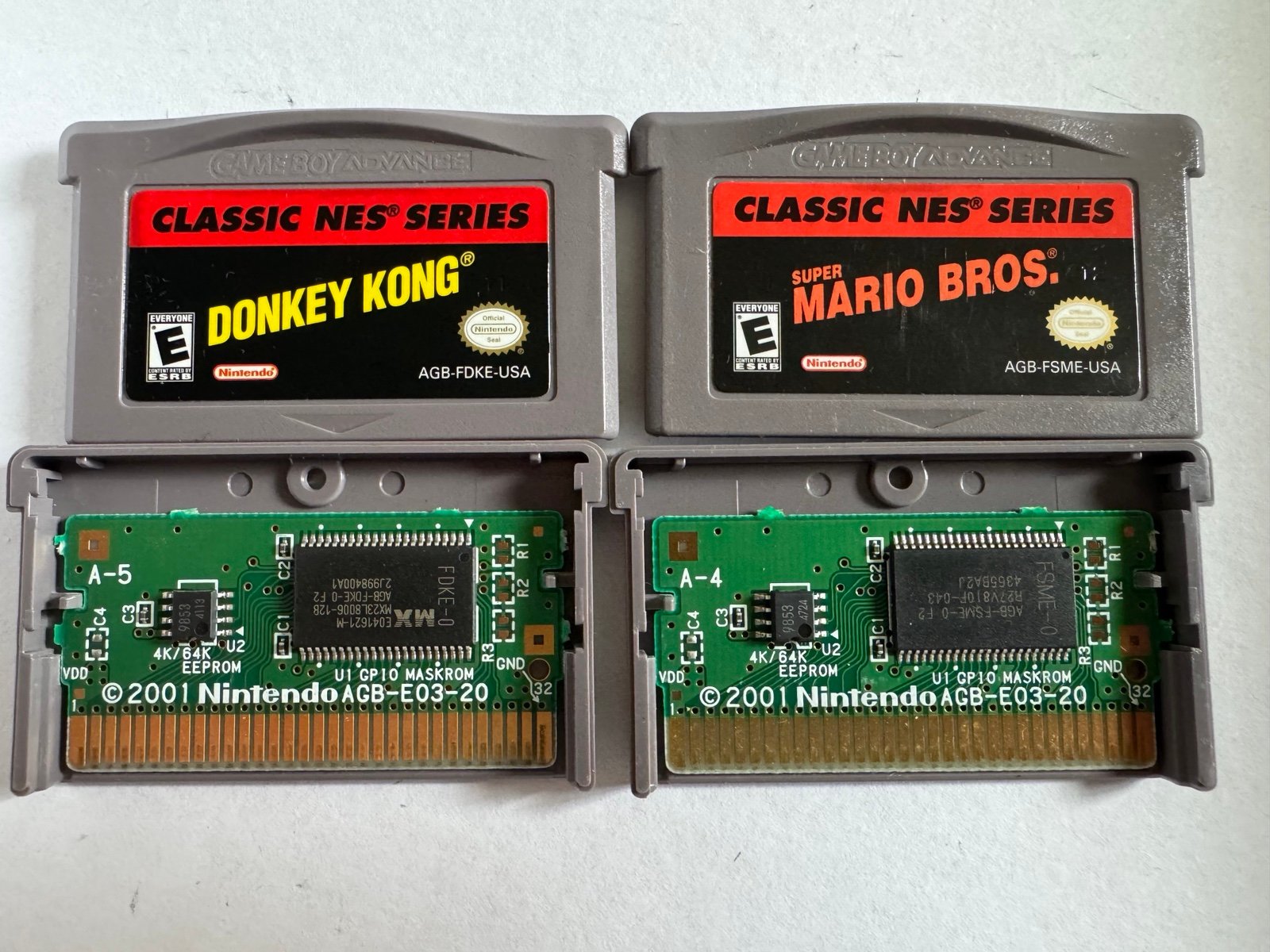Lot 2 Classic NES Series Donkey Kong & Super Mario Bros Authentic GBA