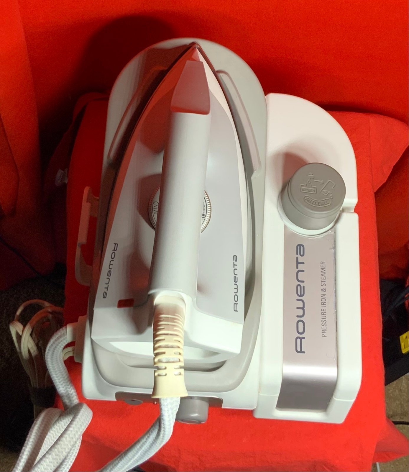 abien DRY IRON ベージュ　美品 電源ONから10秒でスタート！ 未来型アイロン『abien DRY IRON