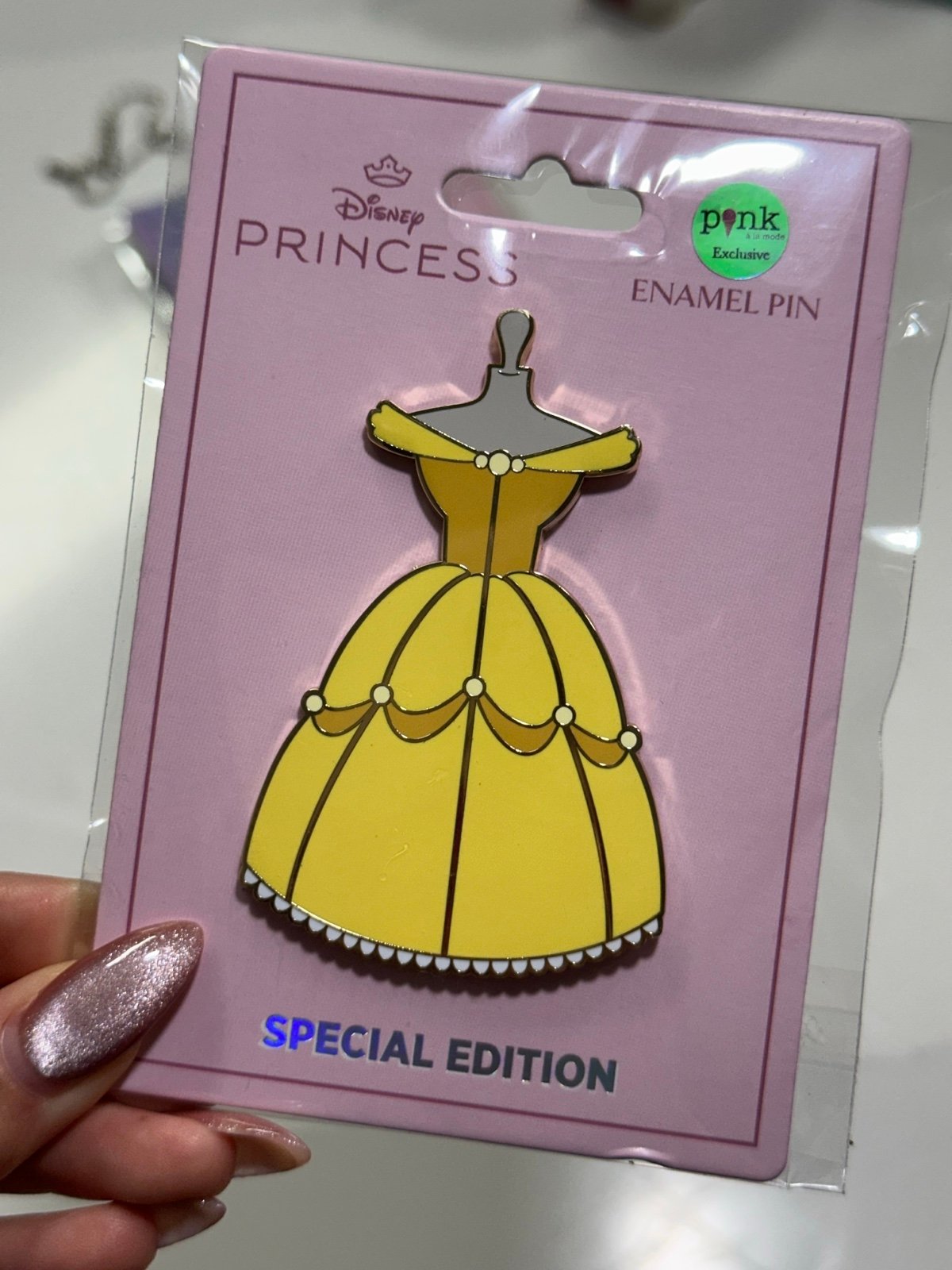 Pink A La Mode PALM Disney Dress Series Belle Dress Pin LE200