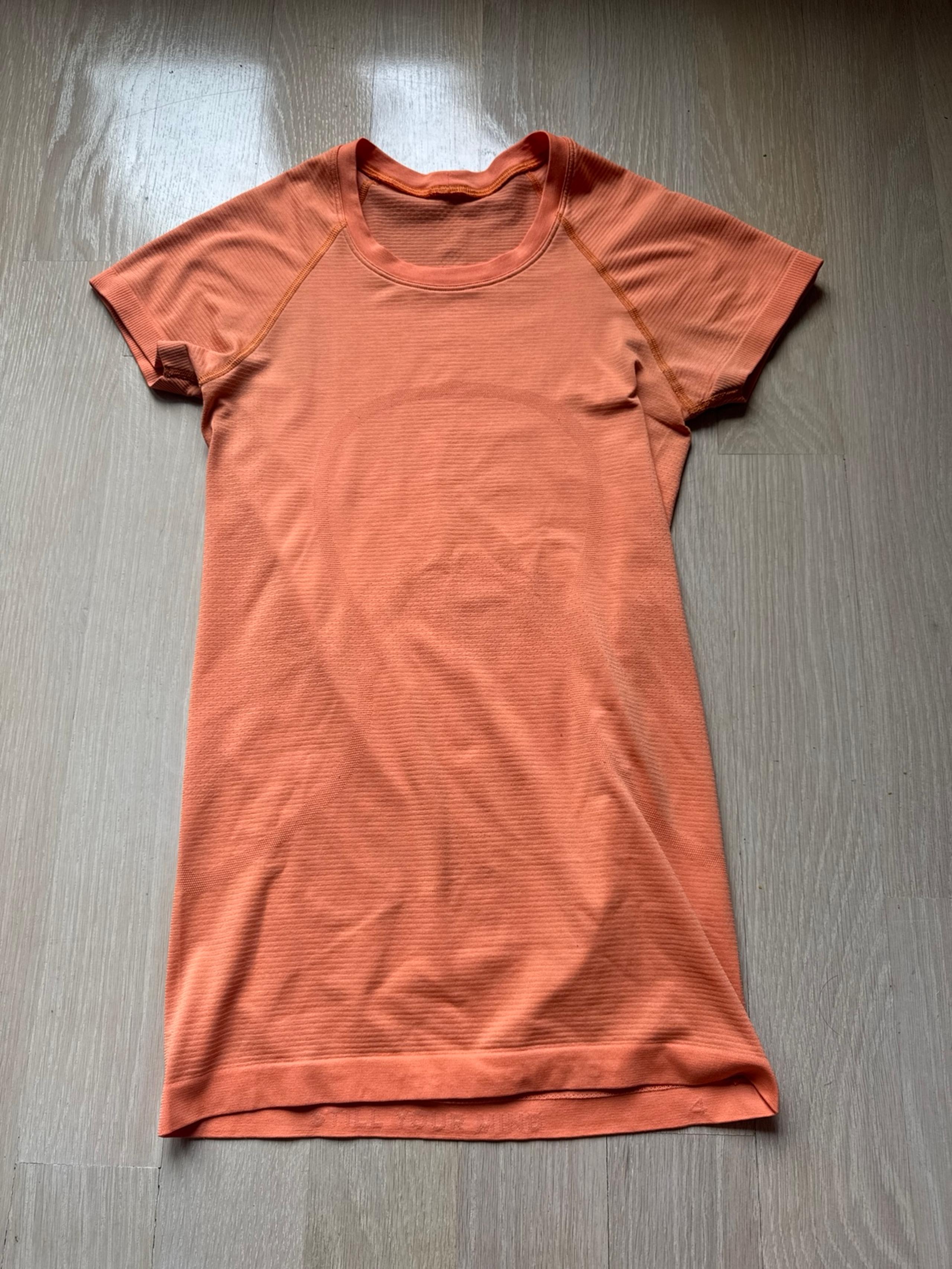 Lululemon Swiftly Tech Size:6