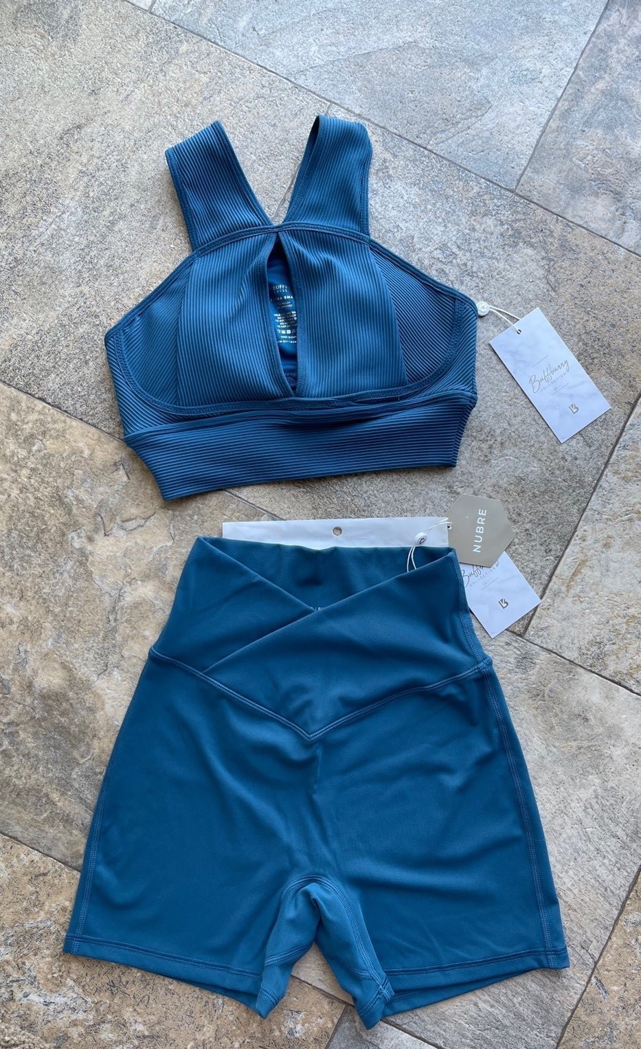 Buffbunny Sphynx nile blue sports bra & siren nile shorts