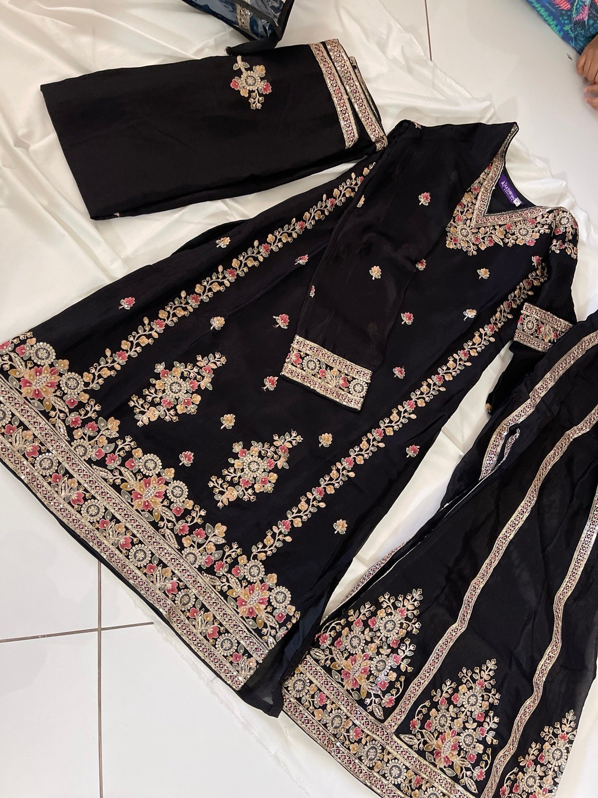 Women’s Readymade party wear dress