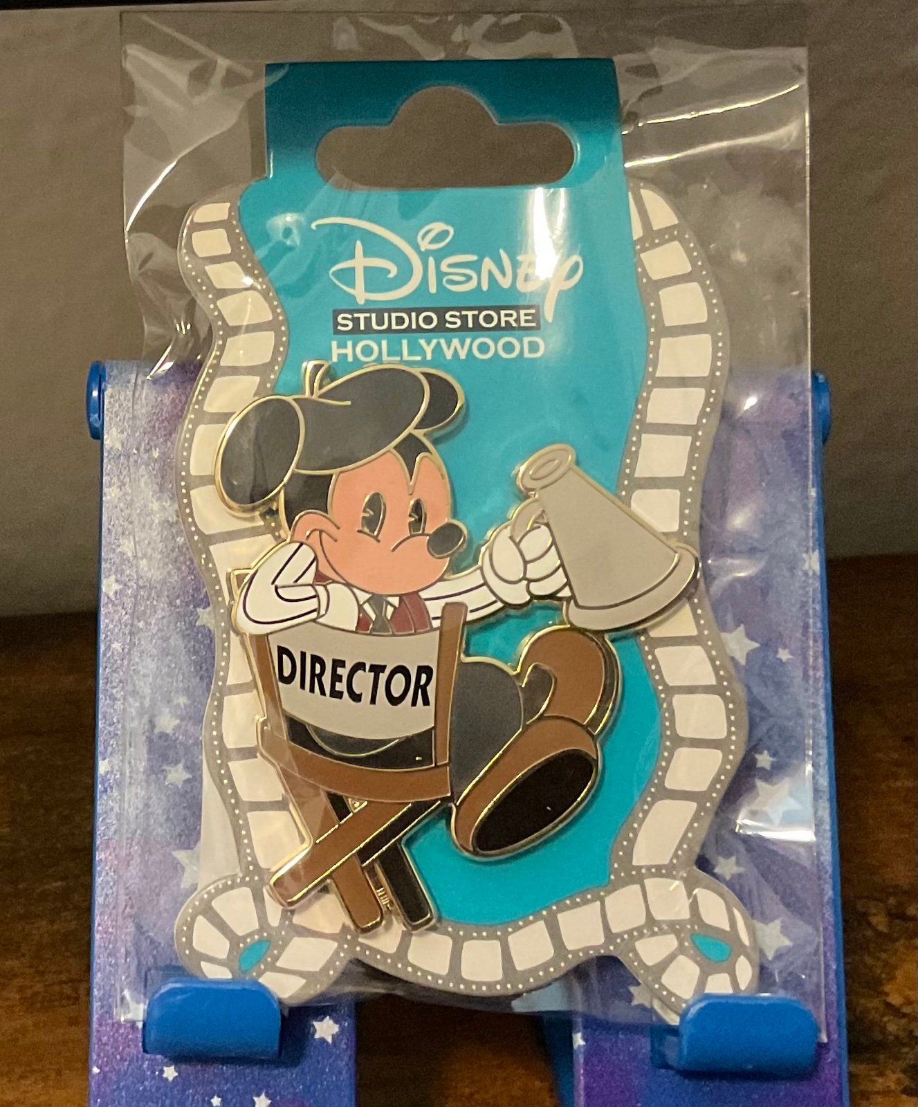 BRAND NEW-Disney DSSH Mickey Mouse Director Pin