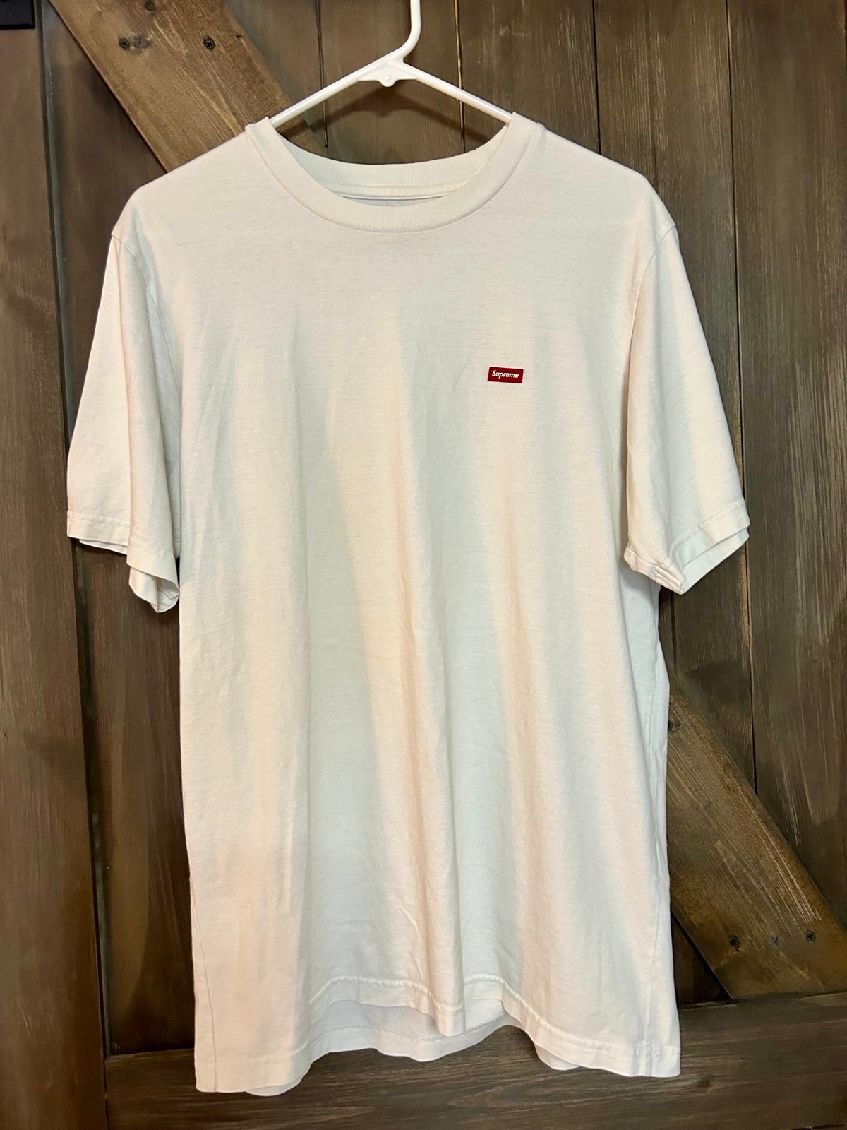 Supreme white tshirt size Med