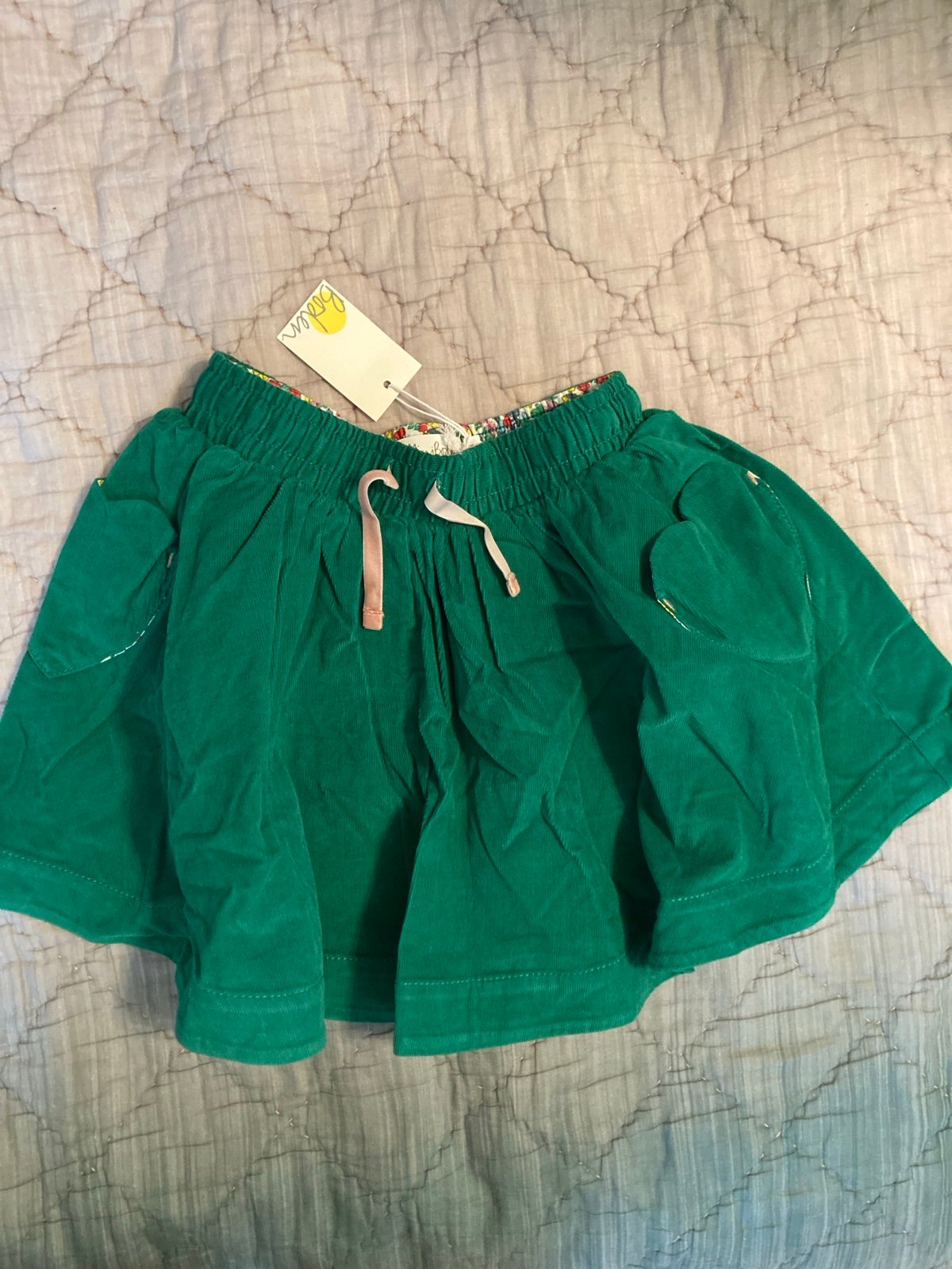 Mini Boden heart pocket cord skirt