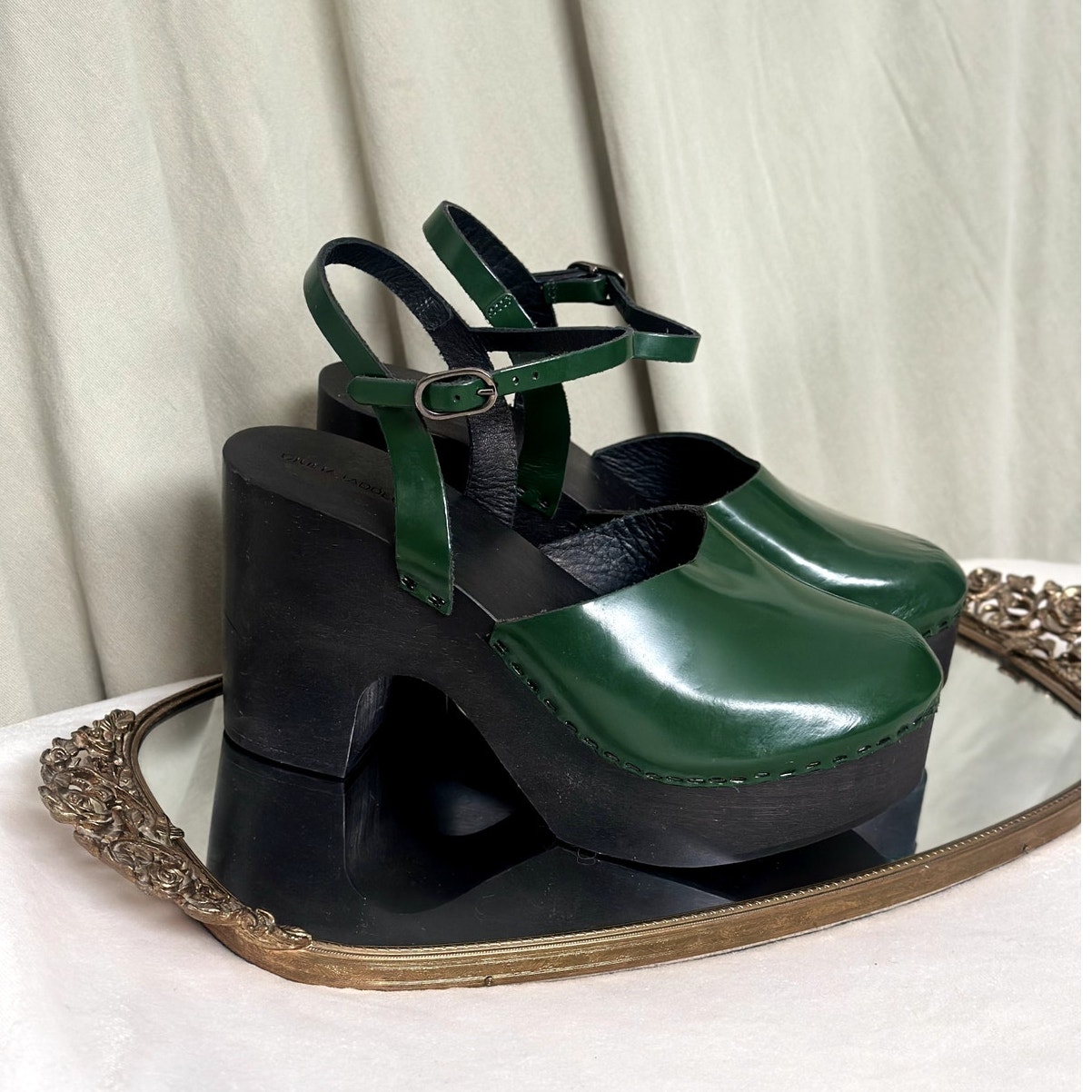 Giulia Taddeucci 38 Forest Green Patent Leather Wood Sole Platform Heel Clogs