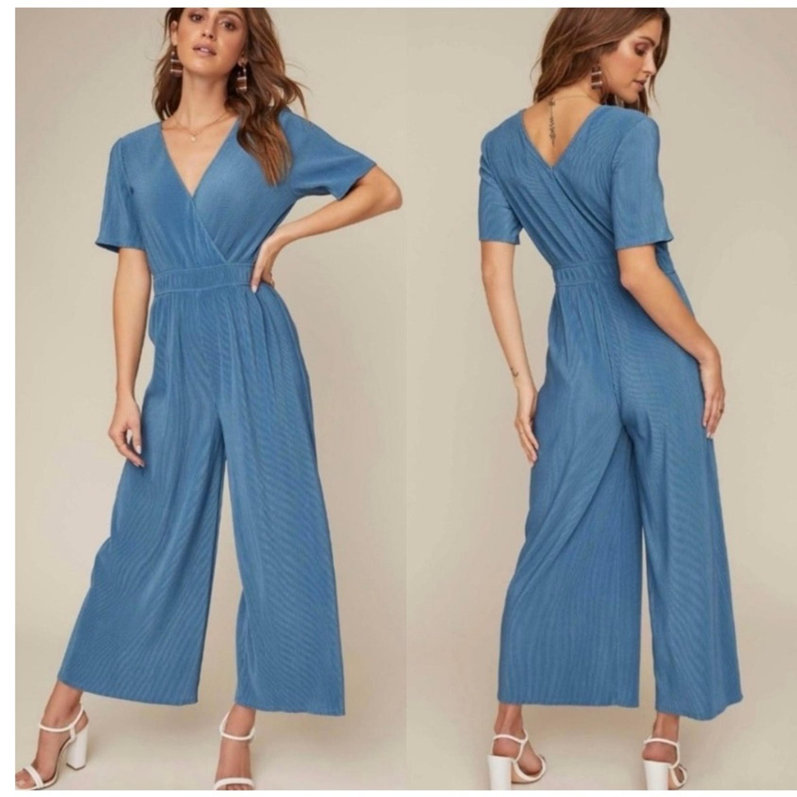 Astr the Label Blue Ribbed Faux Wrap Romper Jumpsuit Womens Medium
