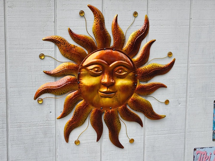 Metal Sun Wall Art Decor Outdoor 26'', Large Gold Sun Wall Decor Garden Metal