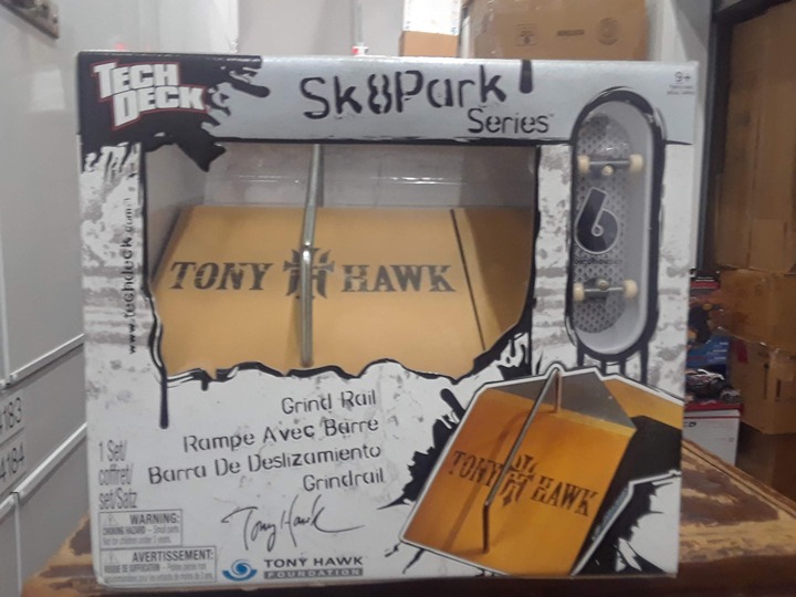 Spin Master Tech Deck Sk8Park Series Tony Hawk Grind Rail Includes SkateBoard