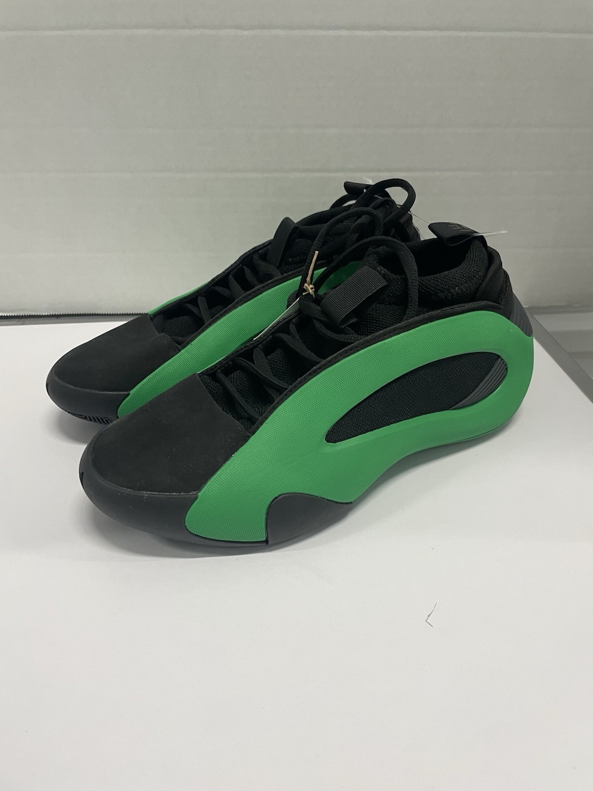 Adidas Harden Vol. 8 Luxury Green IE2693 Size 15 Men black basketball sneakers