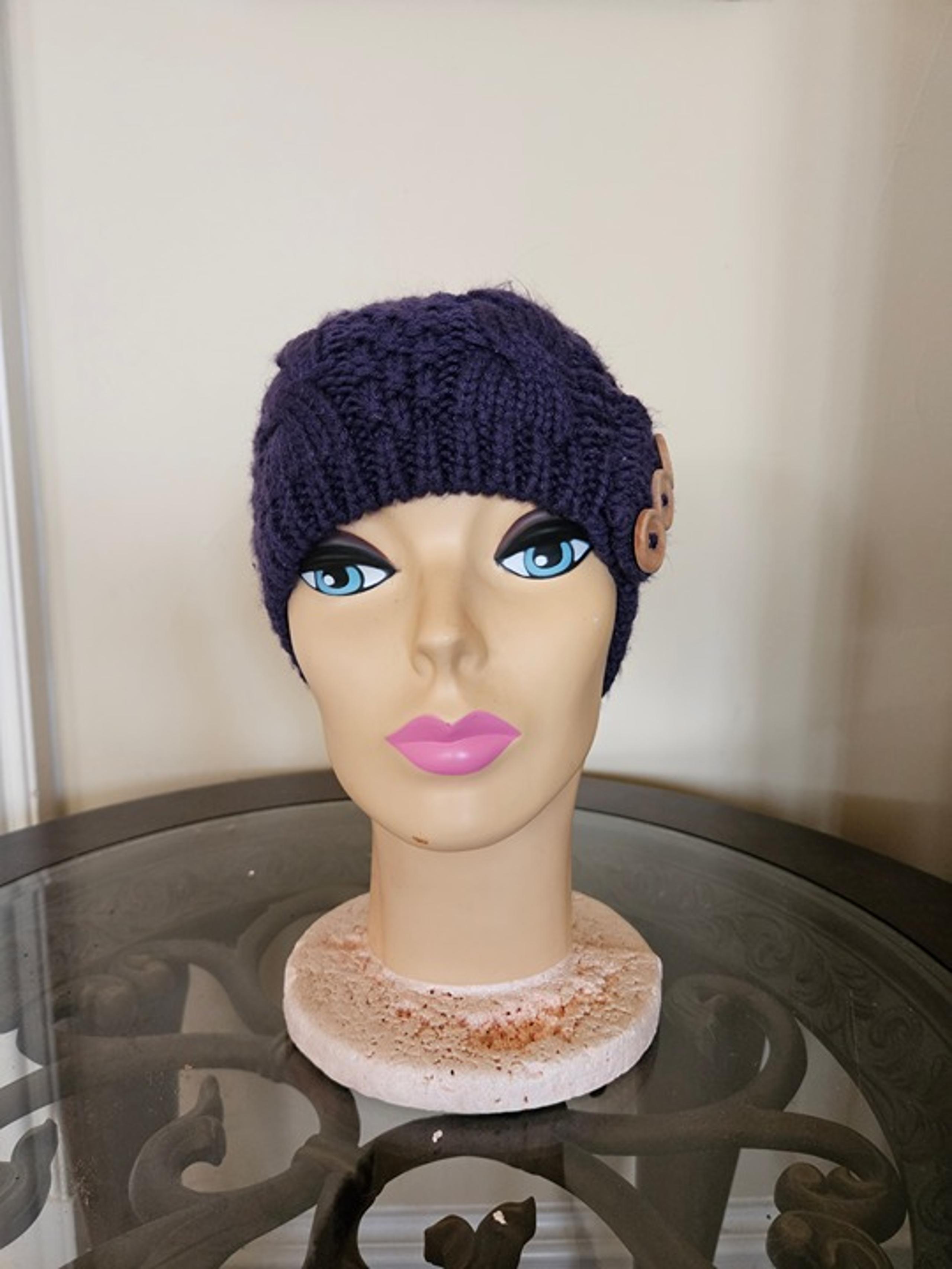 Target Women's Button Knit Cap Hat Beanie Blue Purple