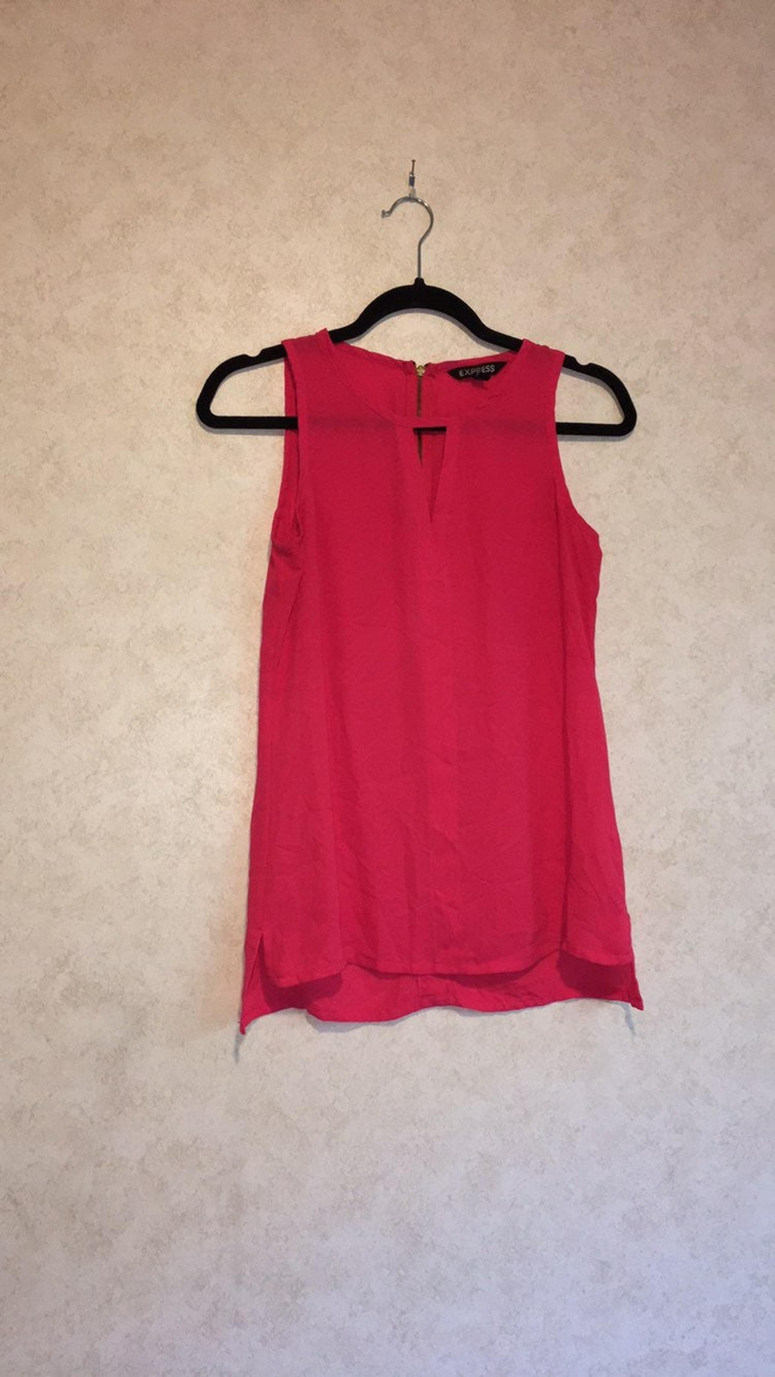 Express V Neck Tunic Tank Top