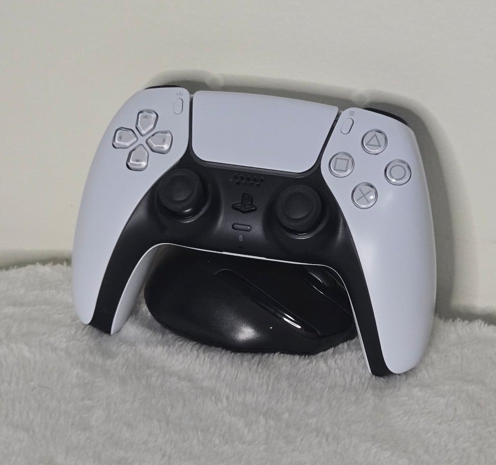 PS5 controller
