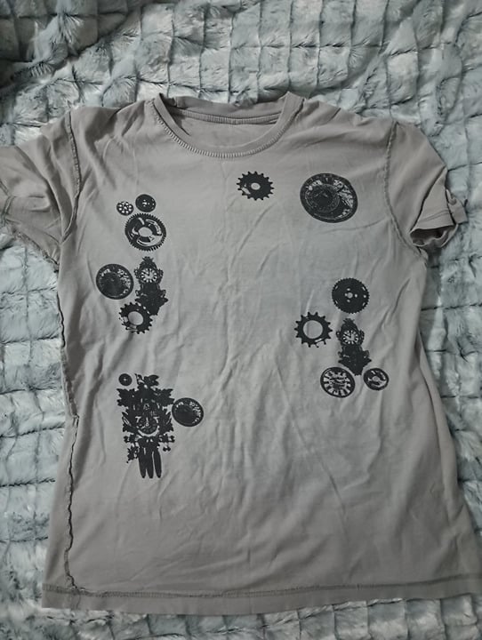 MCR Clock Shirt - detail