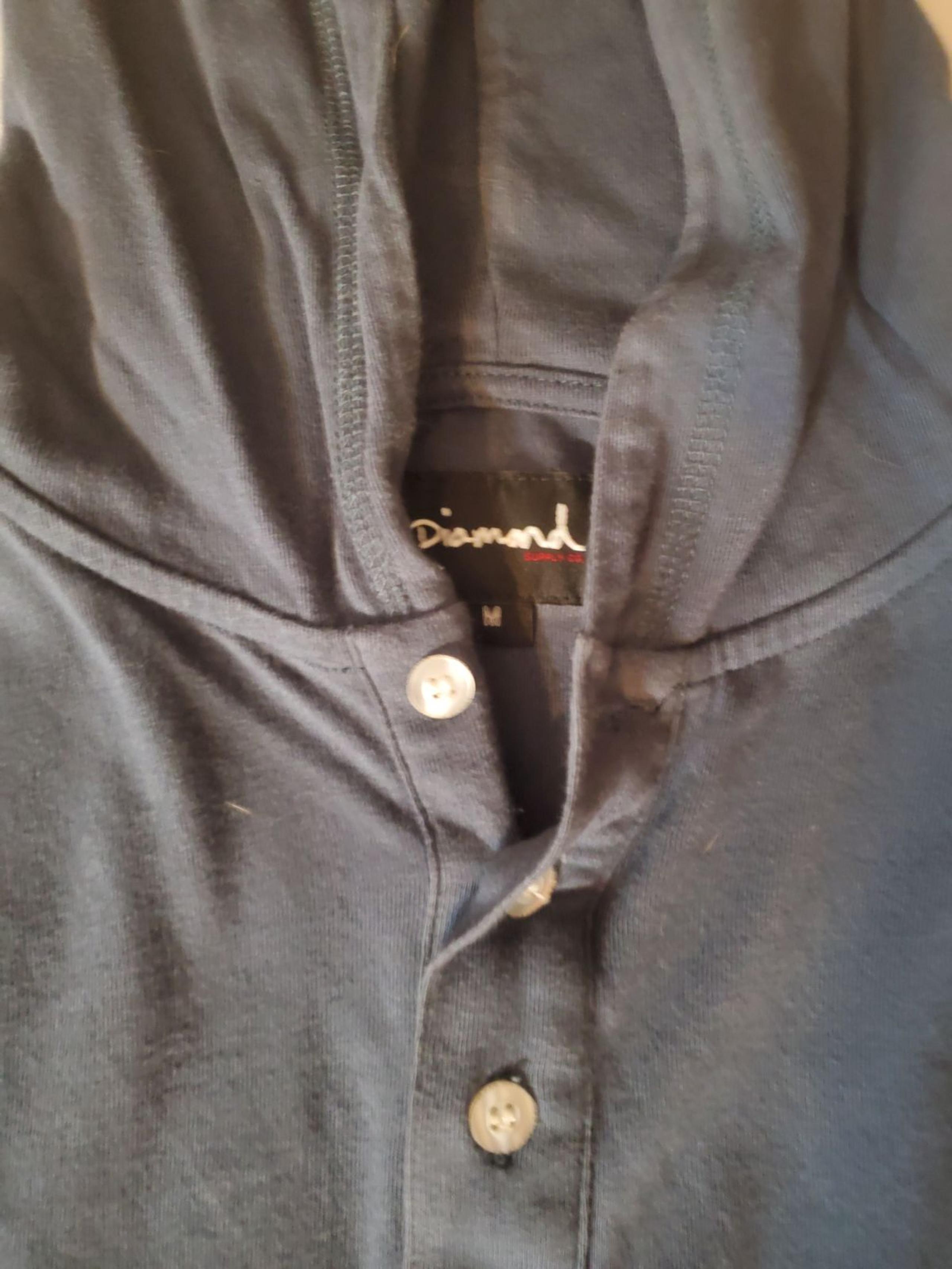 Mens medium Diamond long sleeve hooded s
