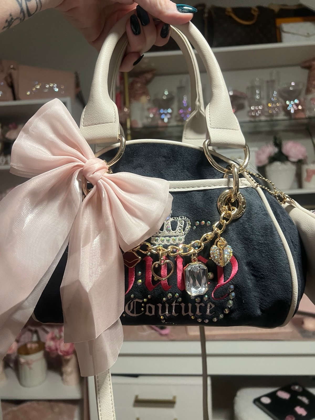 New juicy couture black satchel