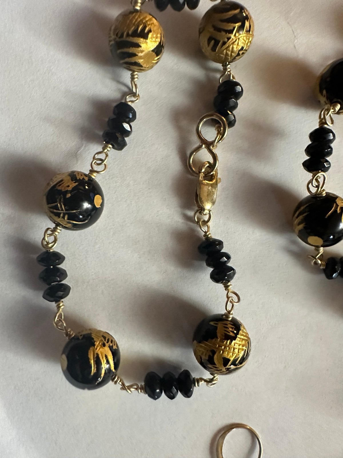 Necklace bracelet earrings set Round Onix balls imposed with 24kt gold