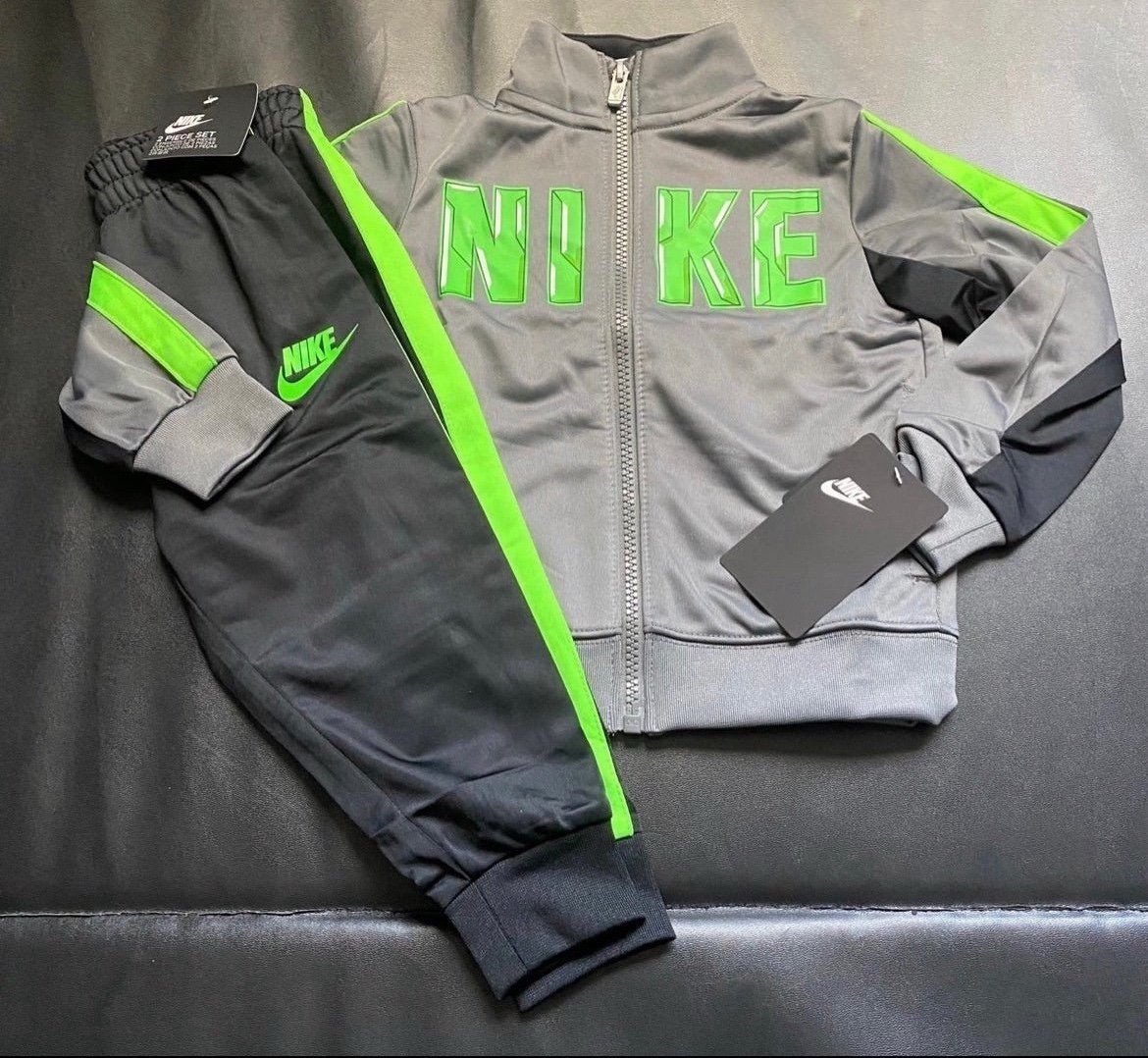 NWT Nike athletic track suit set boys size 2T