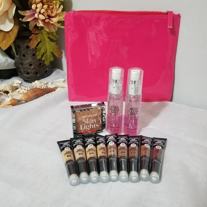 Revlon lot of makeup - concealer, highlighter and rose glow mist