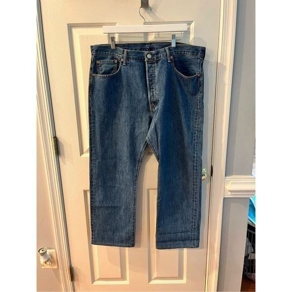 Levi’s Mens 501 Button Fly Jeans sz 38X30 EUC