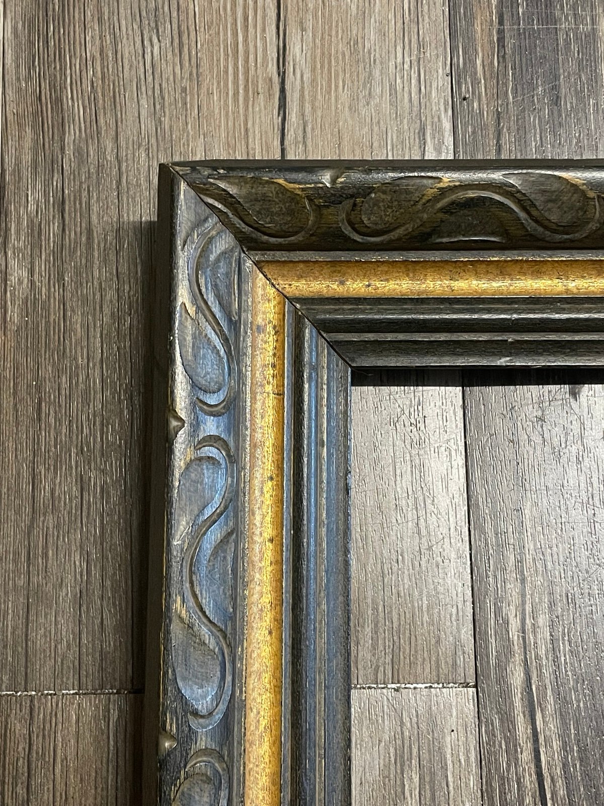 VTG 11x13 Mexican Spanish Carved Baroque Ornate Gold Gilt Black Picture Frame