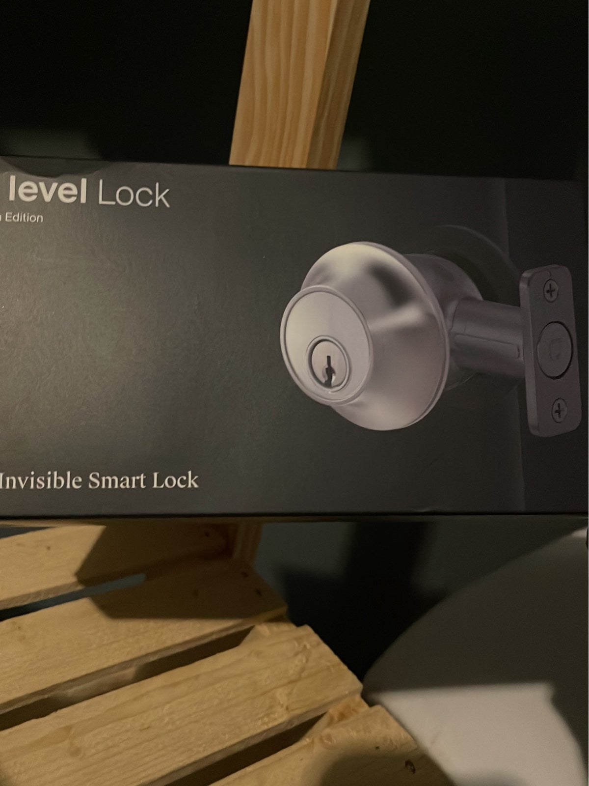 Level lock touch edition