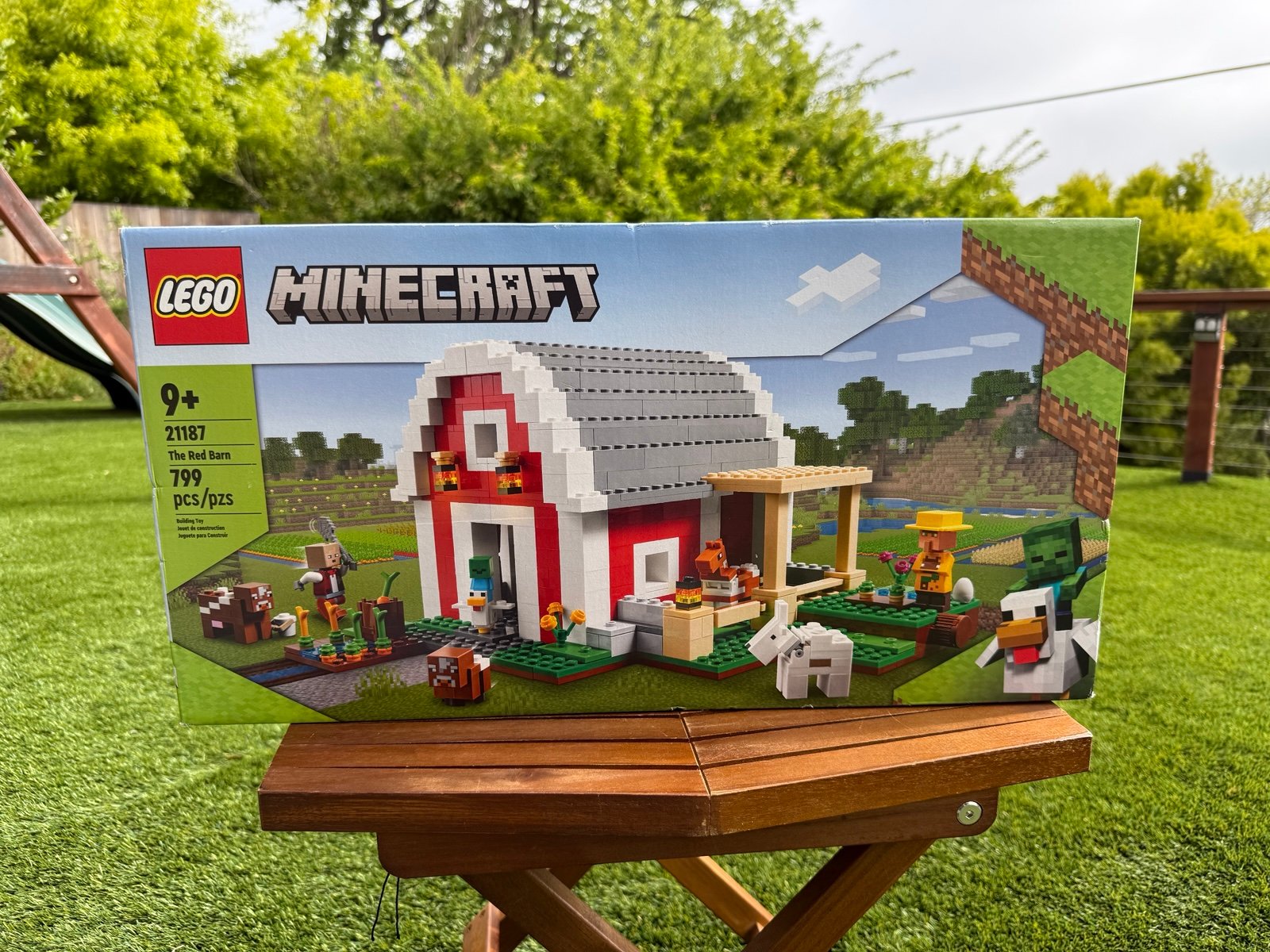 Retired LEGO Minecraft The Red Barn 21187