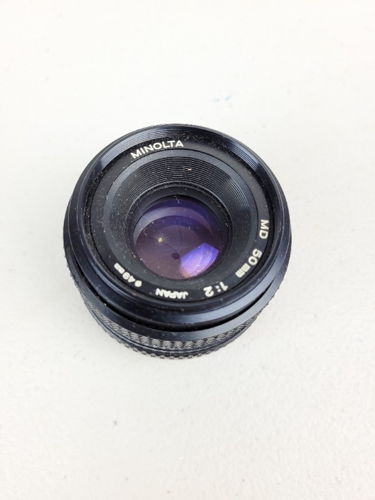 Minolta Japan F 1:2 50mm Camera Lens Photography Preowned w/ Carrying Case
