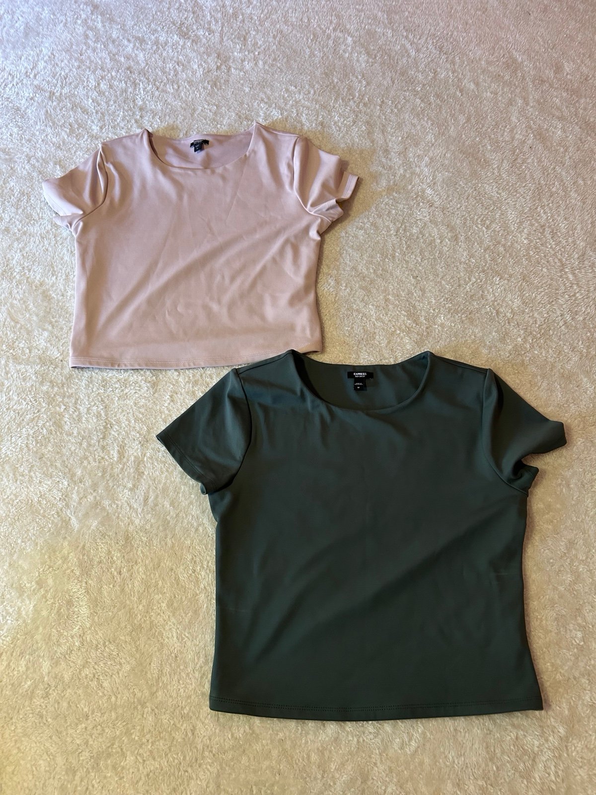 Express T-shirt Bundle Size M
