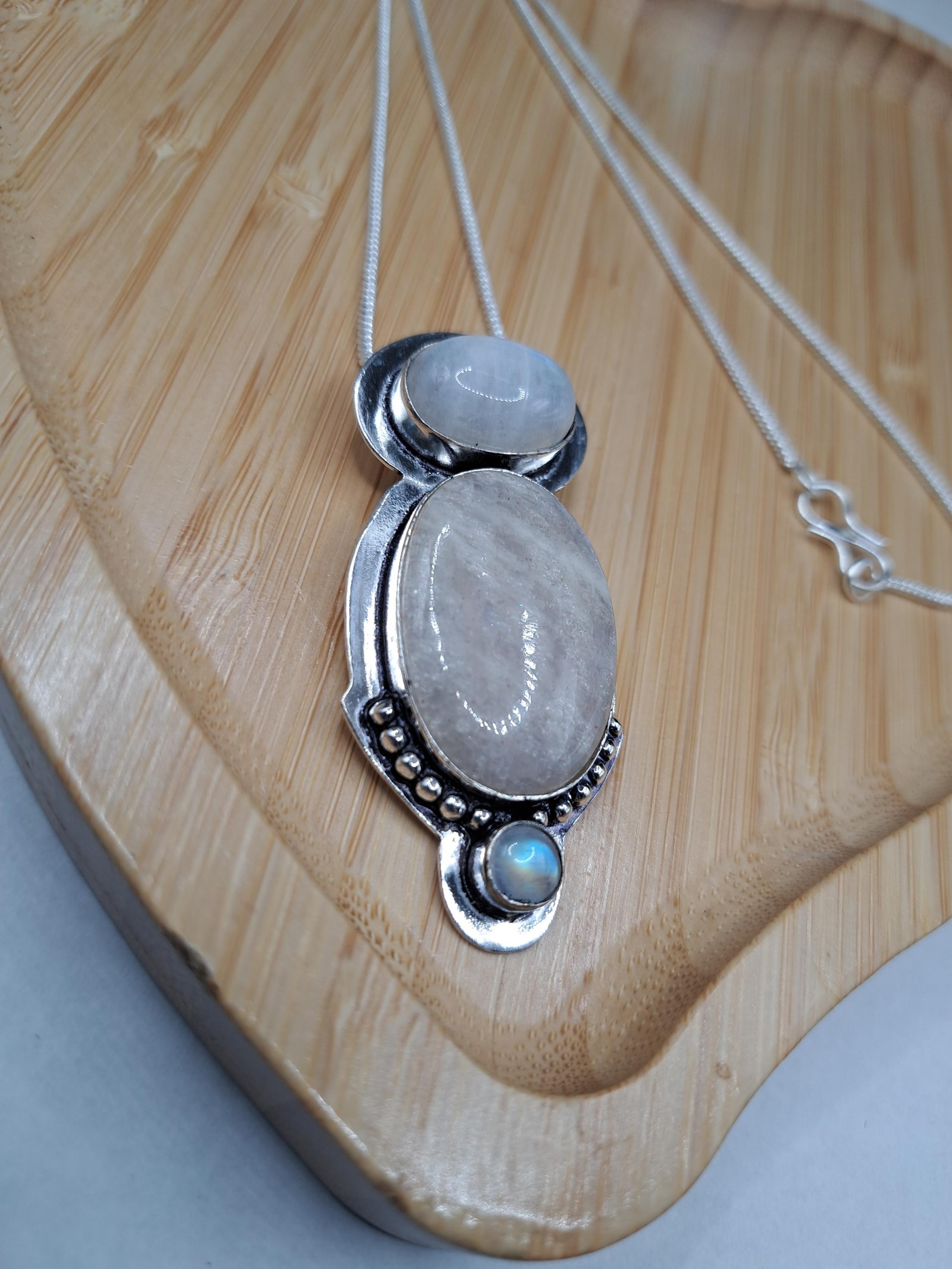 Rainbow Moonstone Super Flashy 925 Silver Plated Necklace and Pendant, 19"