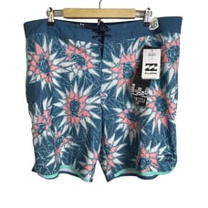 Billabong Airlite/73 Platinum-X Board Shorts Size 40 Hybrid Pockets Teal Floral