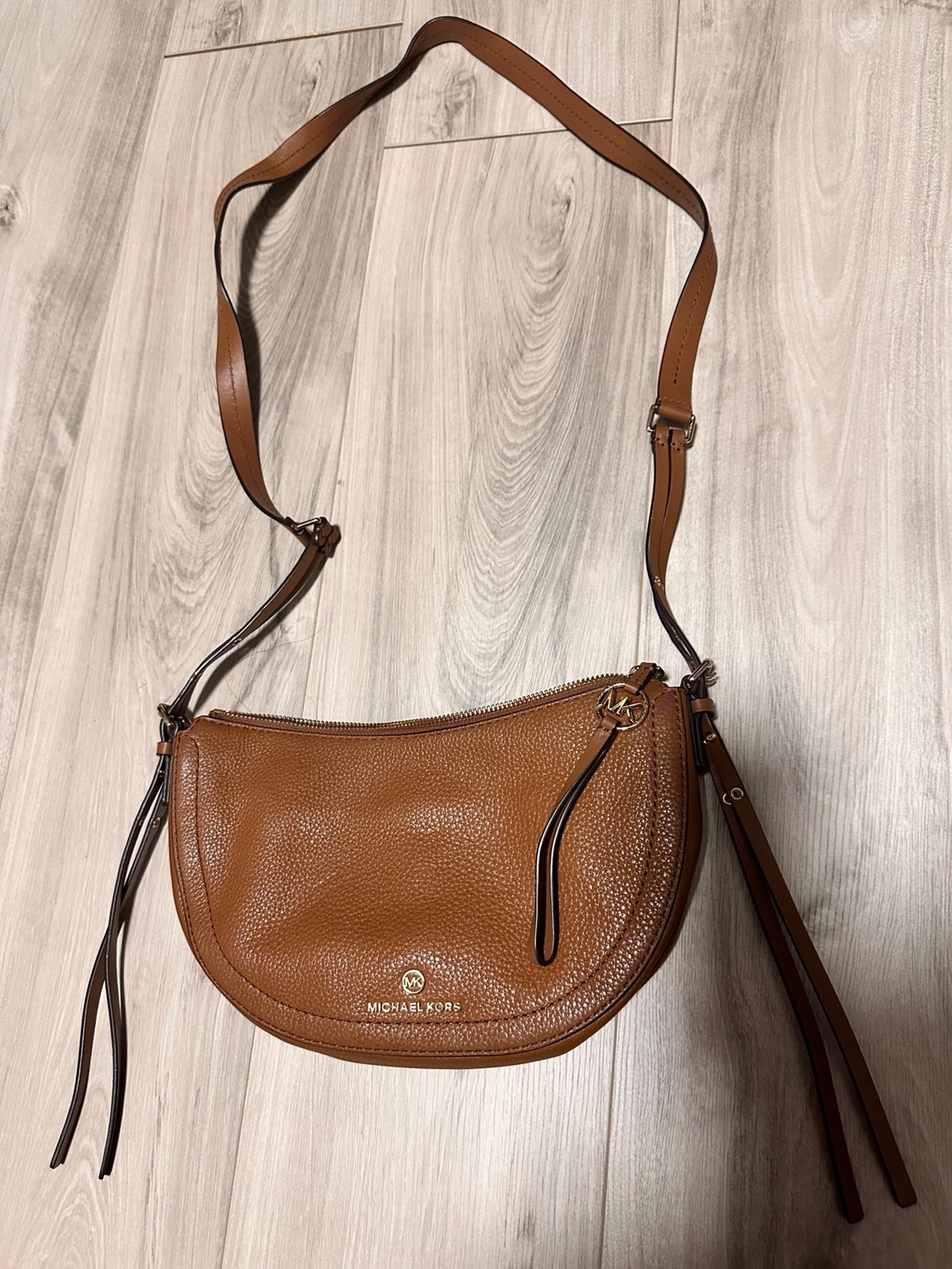 MK Crossbody bag