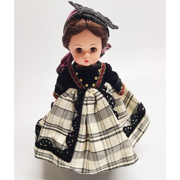Marmee 8 36120 Madame Alexander Doll 2000 pcs Rare Limited Little Women Story