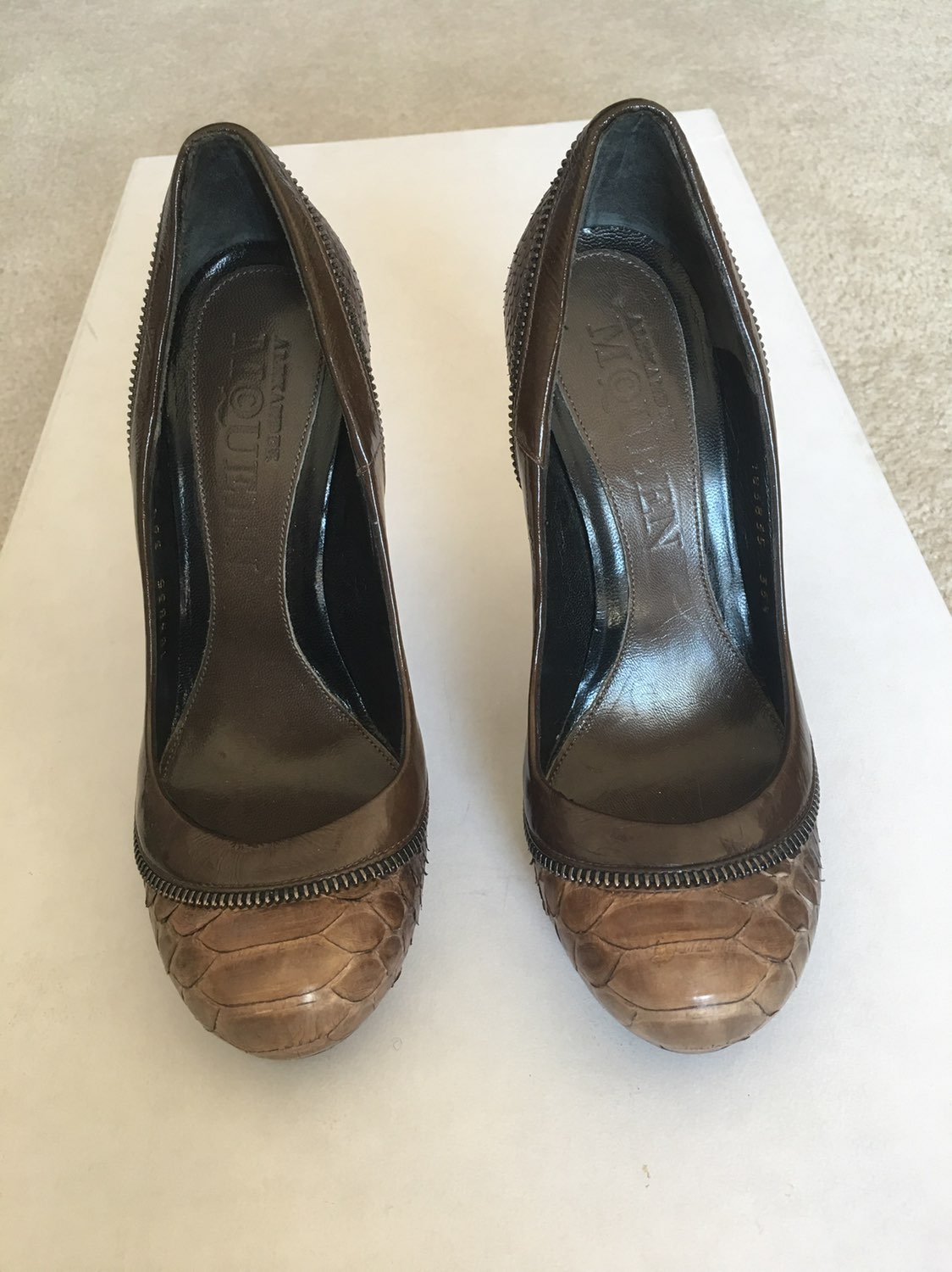 New Alexander McQueen Snake Leather Pump