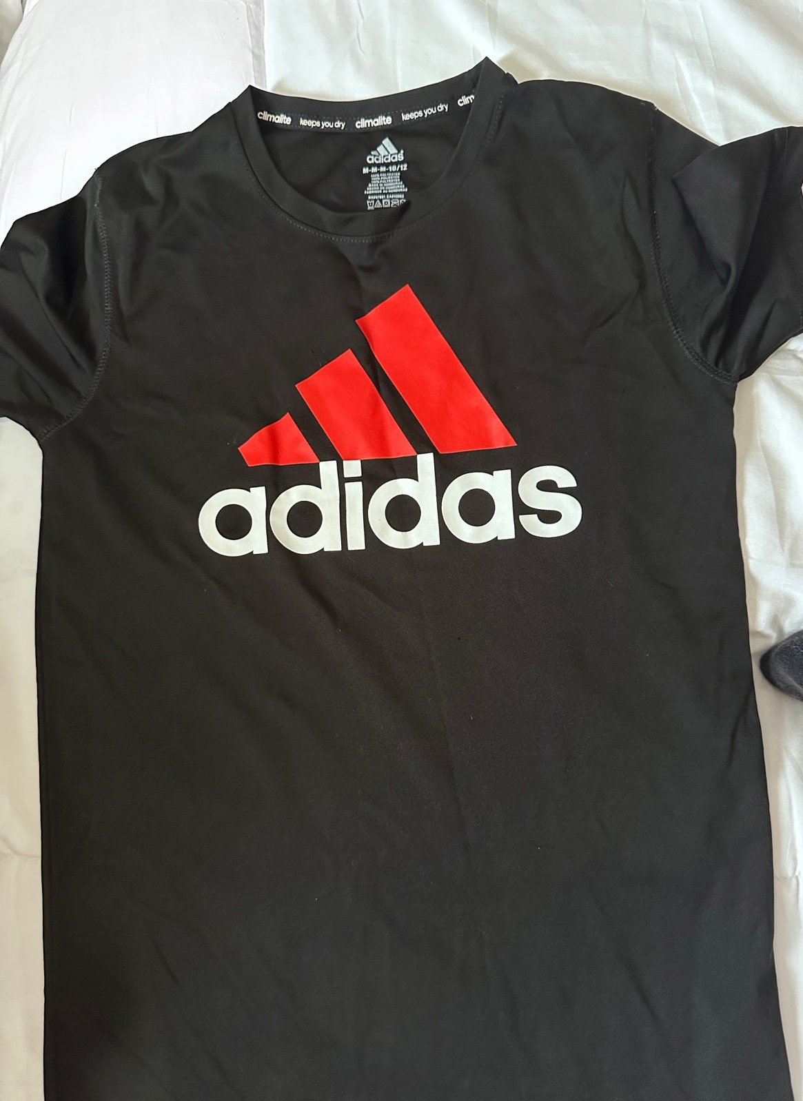 Adidas youth top size medium (10/12)